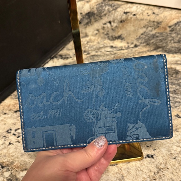 Coach Blue checkbook or money Wallet with Horse and Carriage Design - Picture 2 of 4